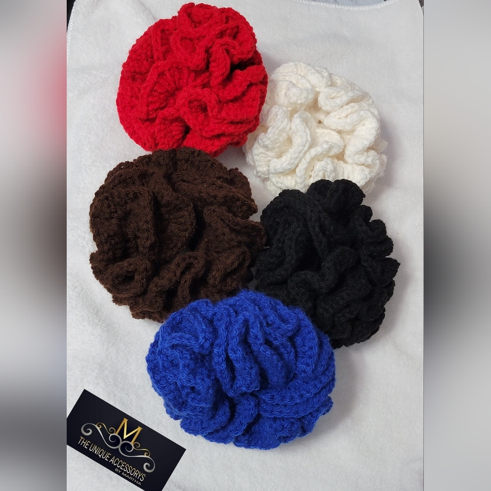 SCRUNCHIES
